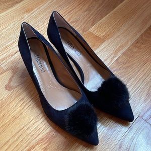 J Reneé Black Pump Size 7 Excellent Condition 2” Kitten Heel